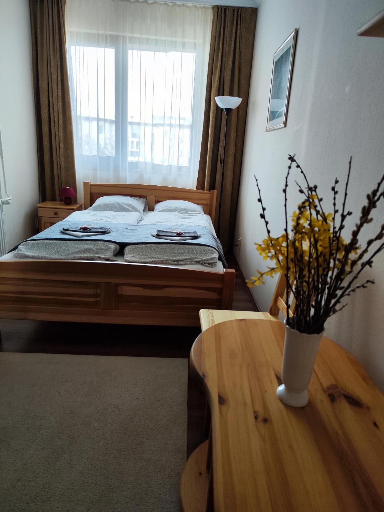 MezőkövesdSt. Benedek Apartmanlakas公寓 外观 照片