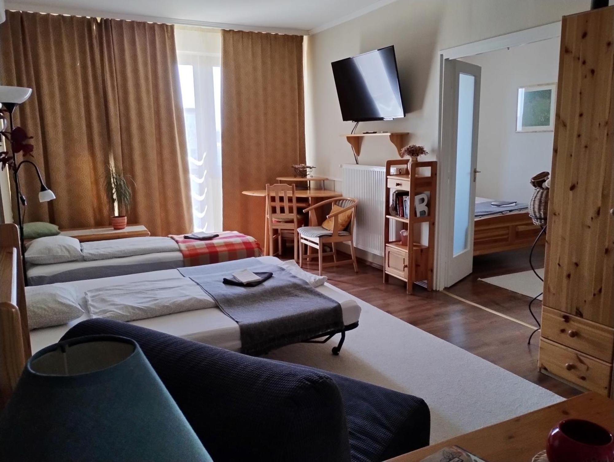 MezőkövesdSt. Benedek Apartmanlakas公寓 外观 照片