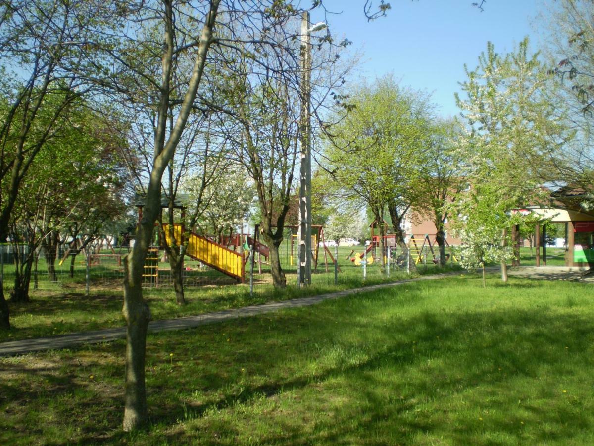 MezőkövesdSt. Benedek Apartmanlakas公寓 外观 照片